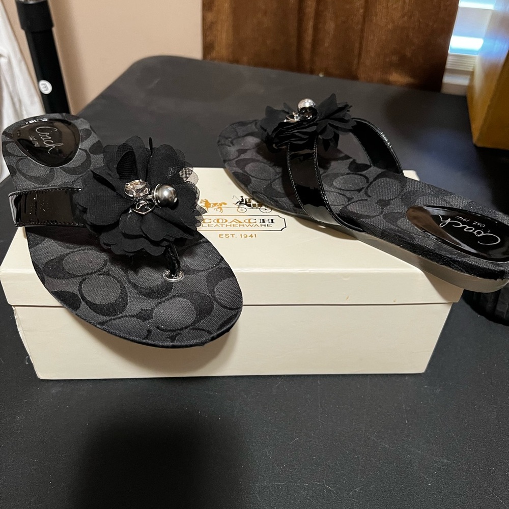 Coach Serenity Black 6.5M